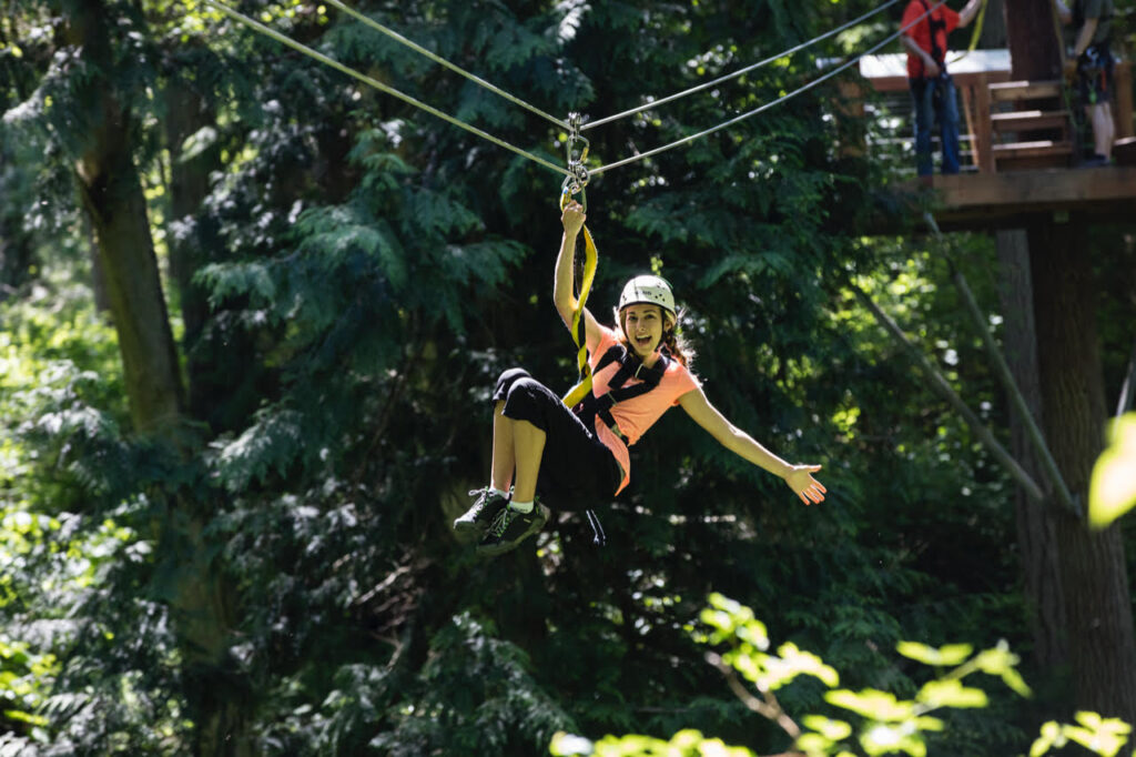 Zipline tours